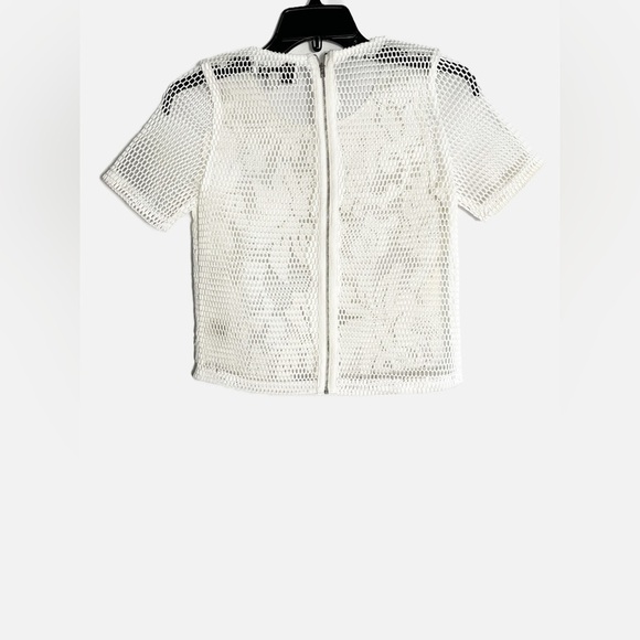 J.O.A. Los Angeles White Cropped Top - Picture 2 of 3